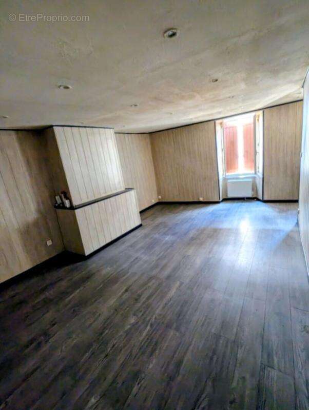 Maison à BRASSAC