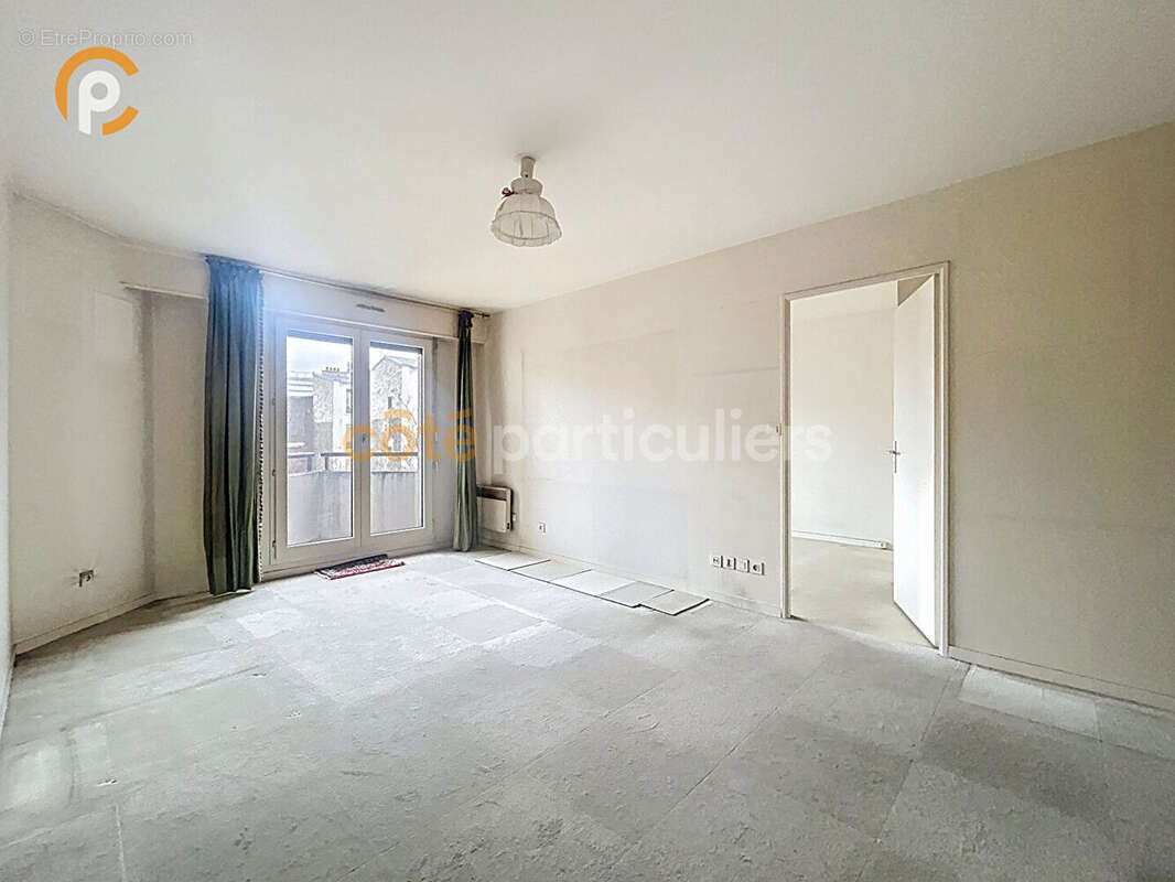 Appartement à PARIS-5E