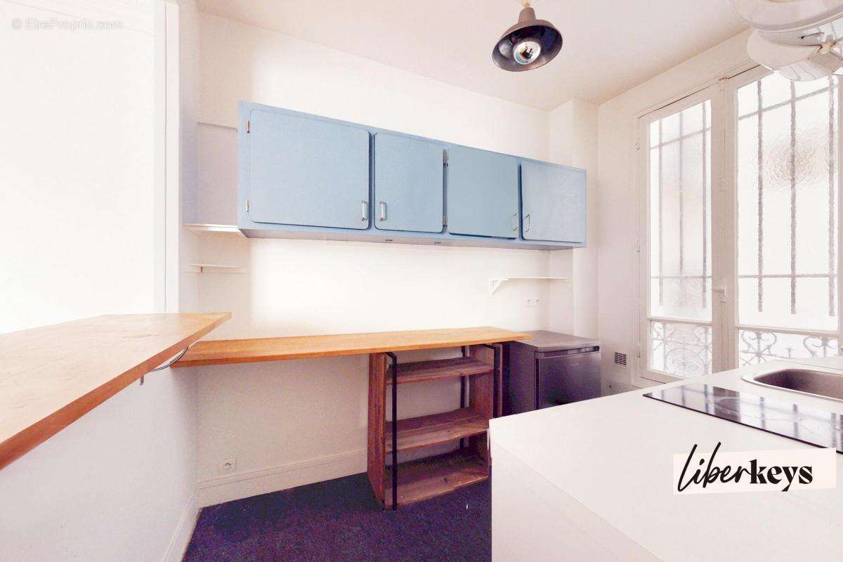 Appartement à PARIS-18E