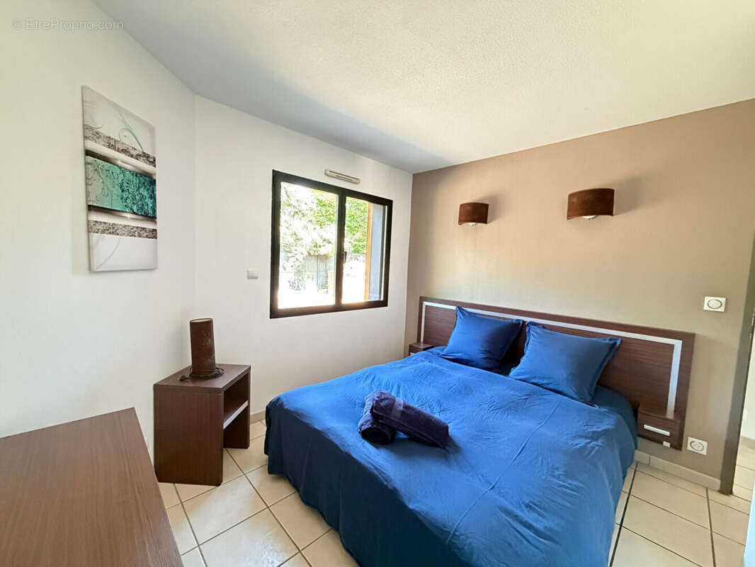 Maison T5 136 m² avec piscine et garage - photo 12