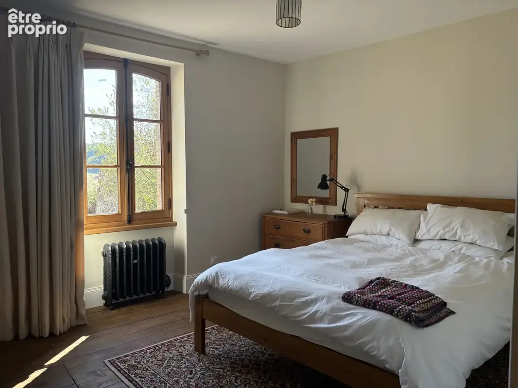 Beyssac : Fermette avec maison d'habitation, grange Auvergnate avec grand espace studio et 1,54 hectares du te - photo 6