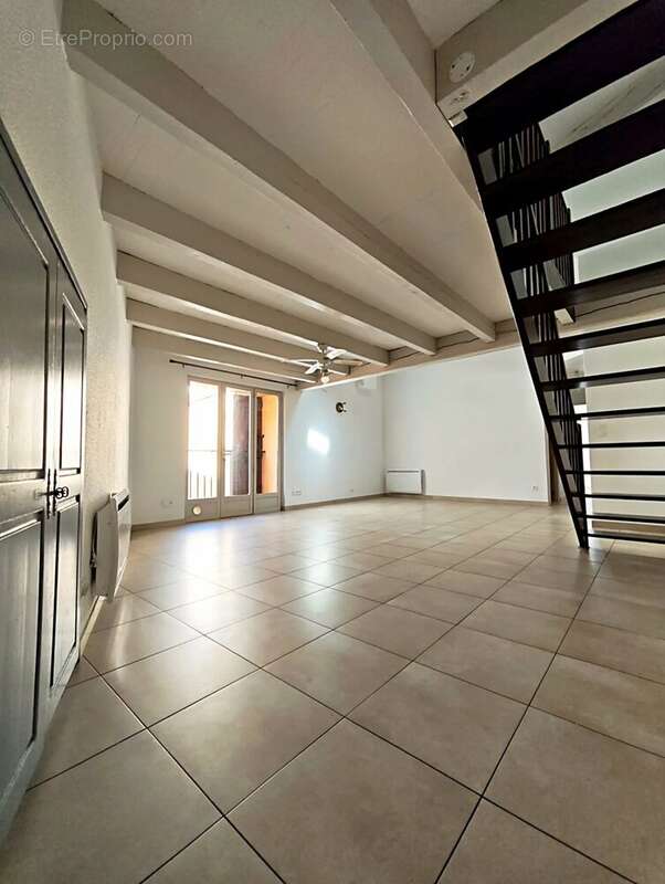 Appartement à COURSAN