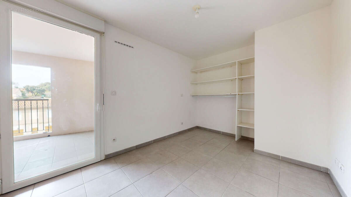 Appartement à MARSEILLE-15E