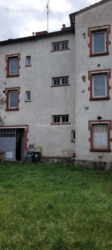 Appartement à SAINT-AMAND-MONTROND