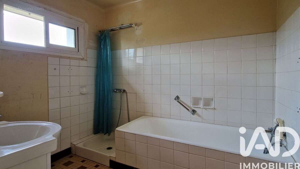 Photo 6 - Maison à SAINT-ETIENNE-DU-GUE-DE-L&#039;ISLE