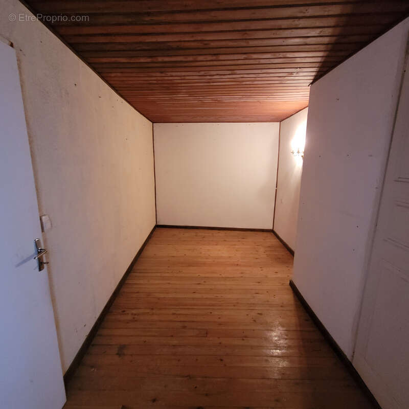 Maison de village 150 m² habitables - photo 12