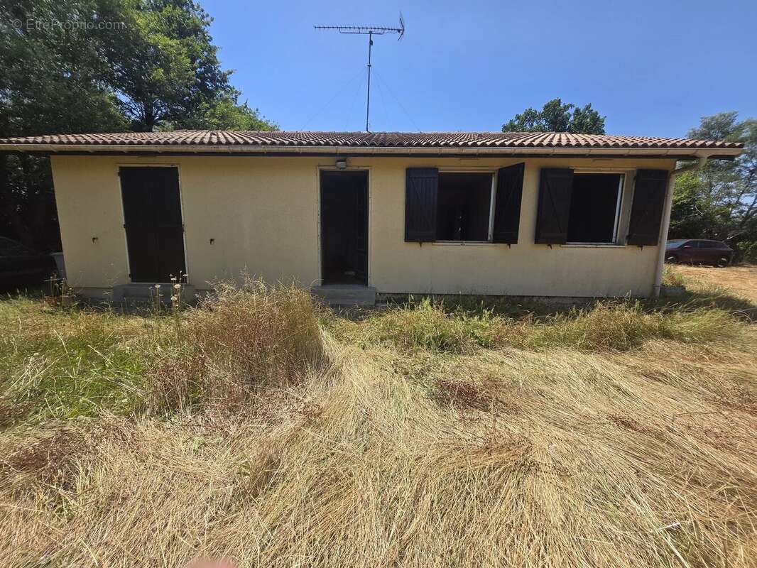 Maison à MARCILLAC