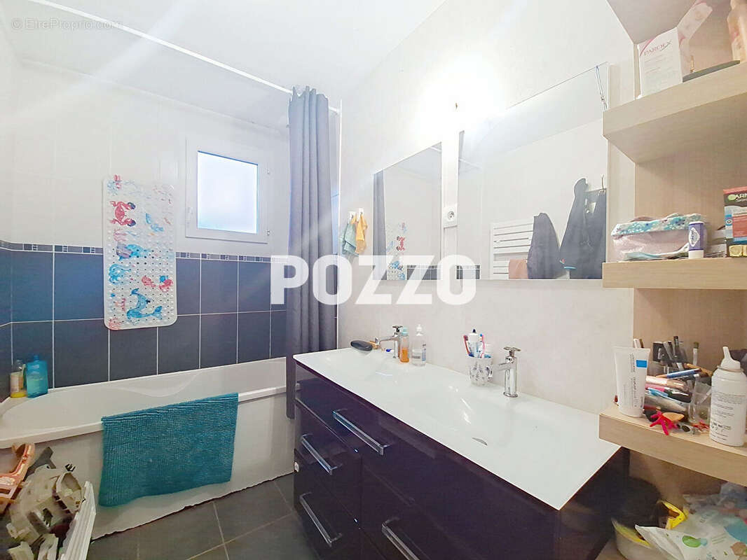 Maison à AUNAY-SUR-ODON