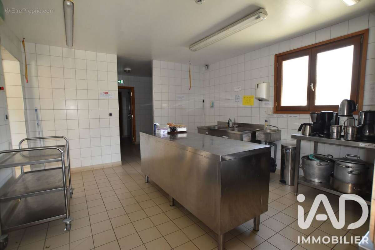 Maison 480 m² à Cornillon-En-Trieves  - photo 3