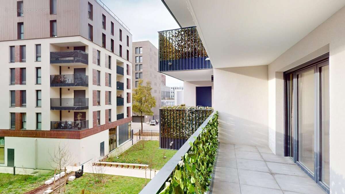 Appartement à PARIS-19E