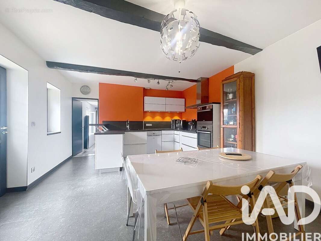 Photo 6 - Maison à TRUYES