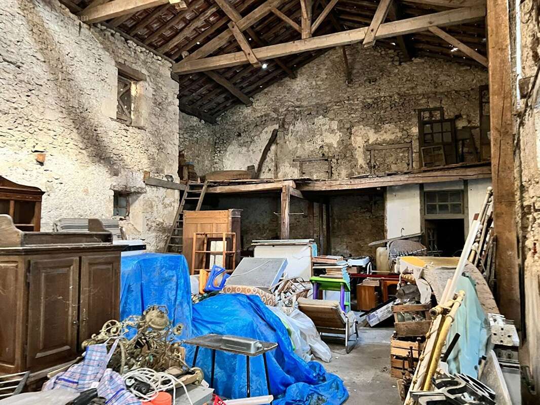 Appartement à BOURG-DE-VISA