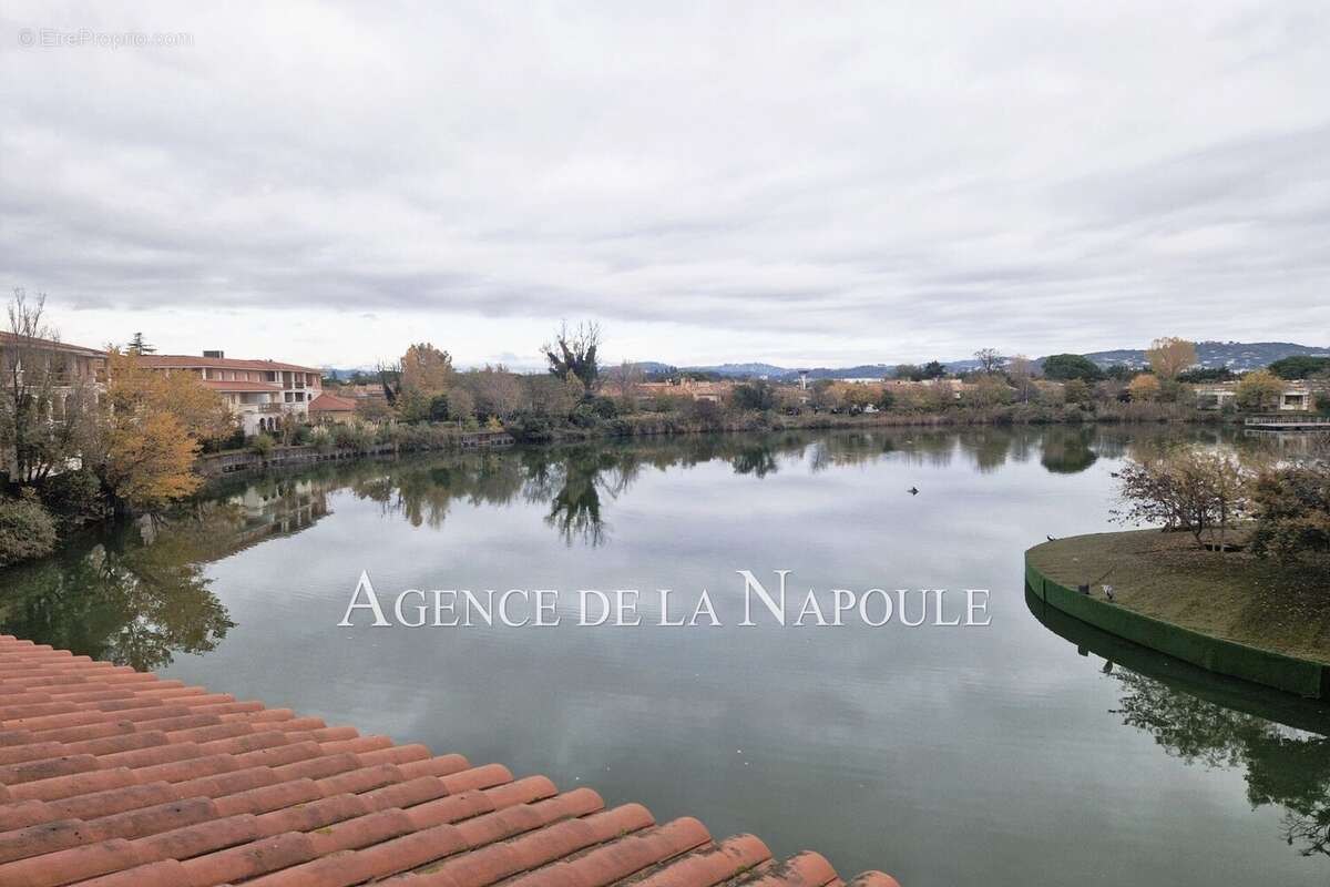 Appartement à MANDELIEU-LA-NAPOULE