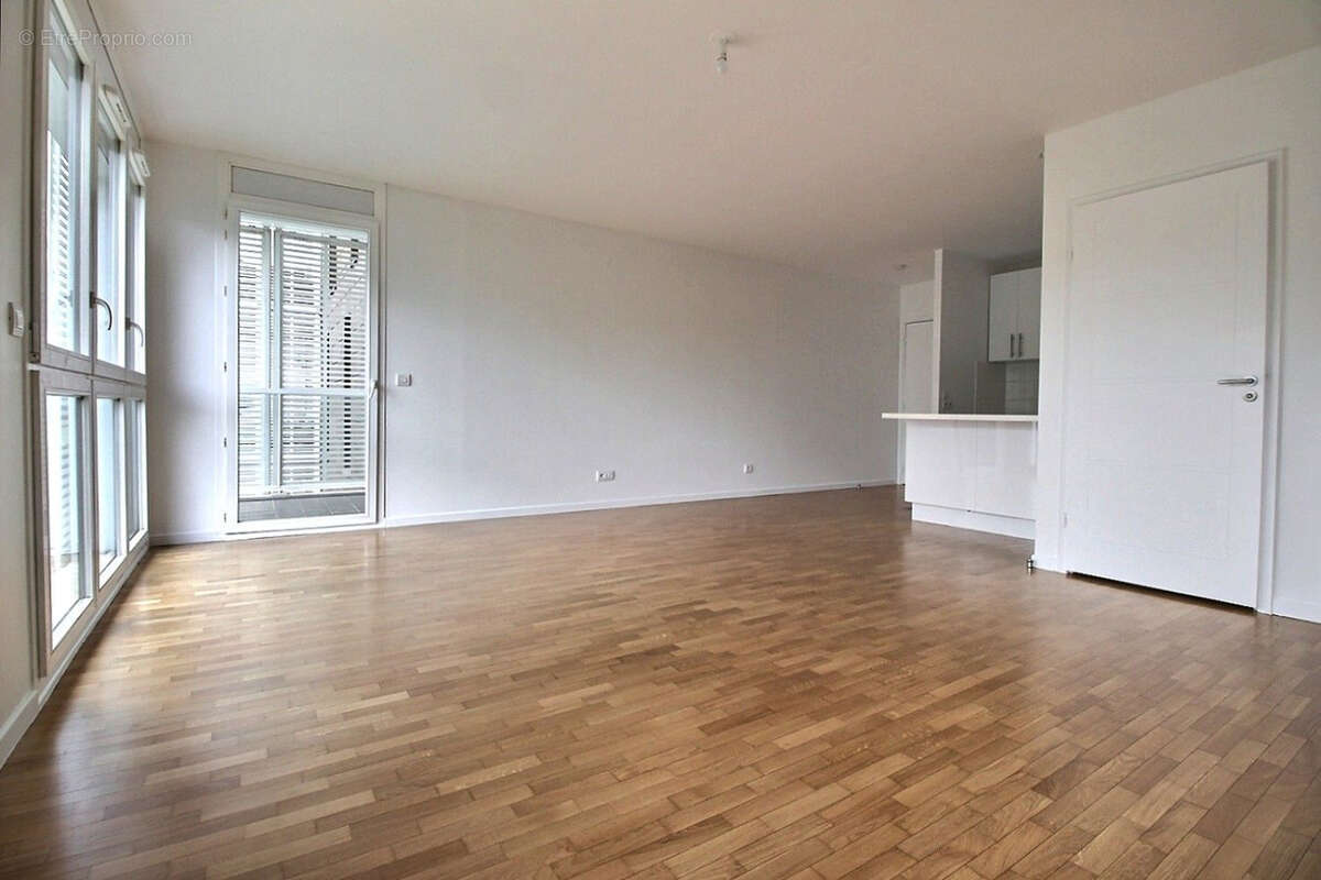 Appartement à ISSY-LES-MOULINEAUX