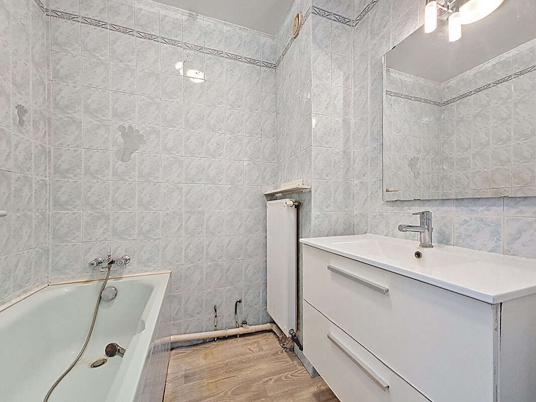 Appartement à MARSEILLE-12E