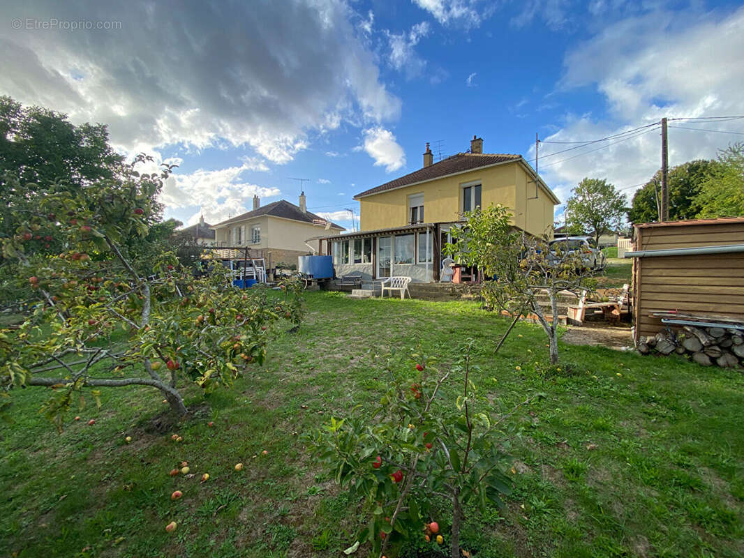 Maison à LA FERTE-BERNARD