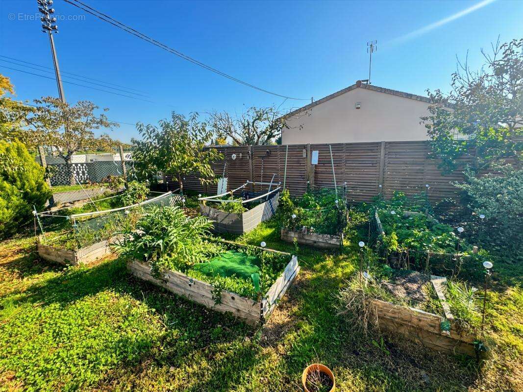 Maison à COULOUNIEIX-CHAMIERS