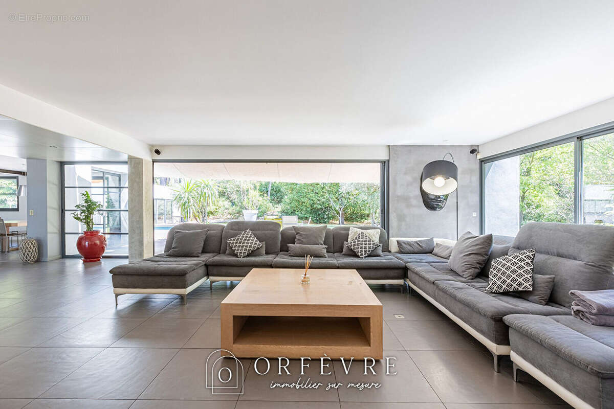 Maison à CASTELNAU-LE-LEZ