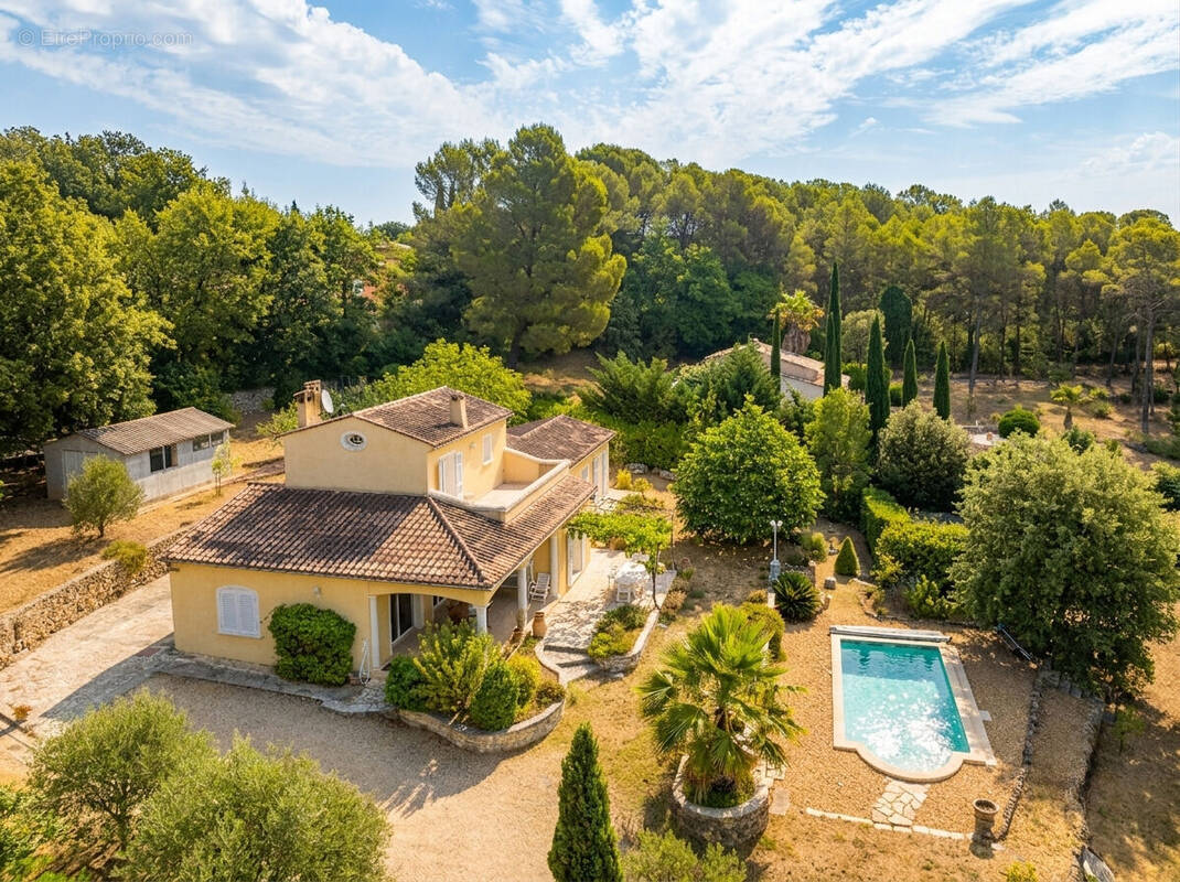 Maison à LORGUES