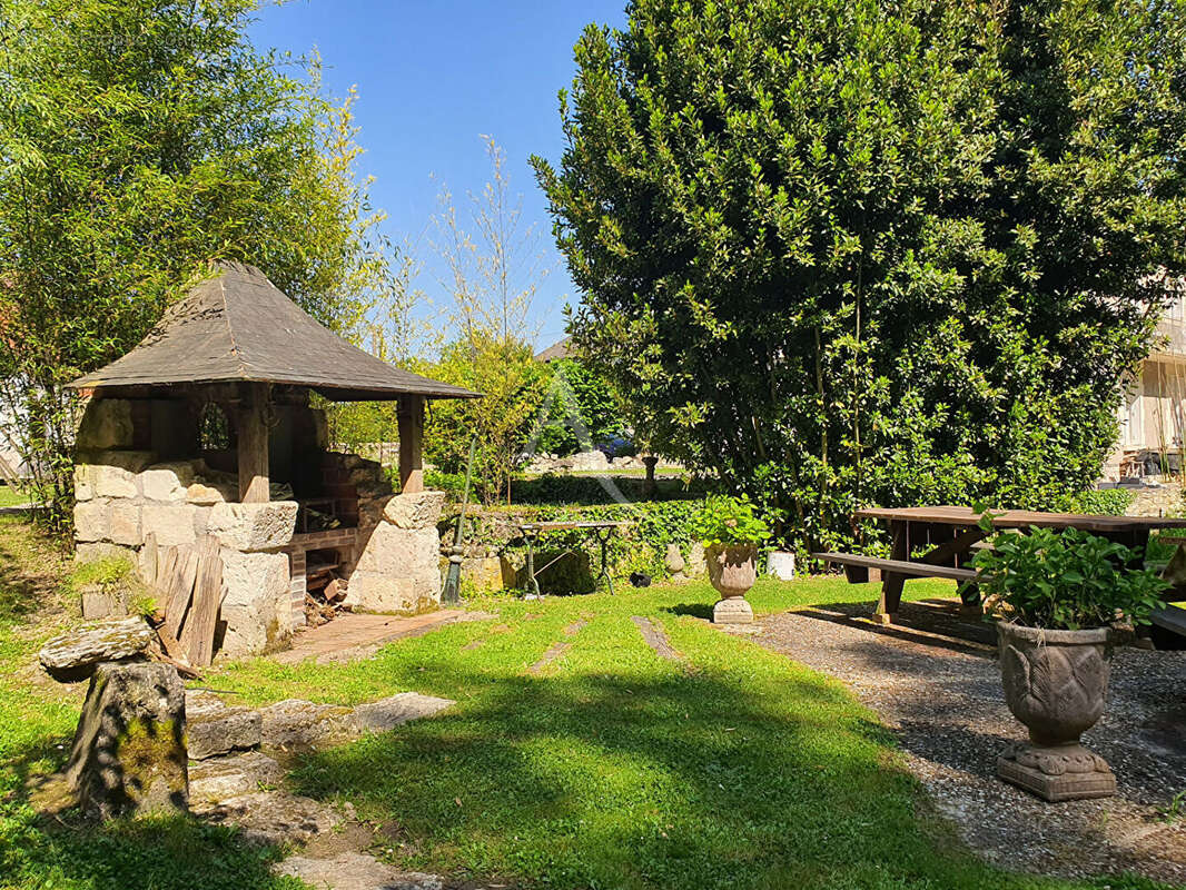Maison à COUFFY