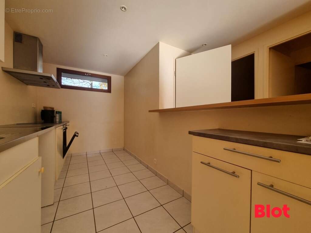 Appartement 62 m² à Pace  - photo 6