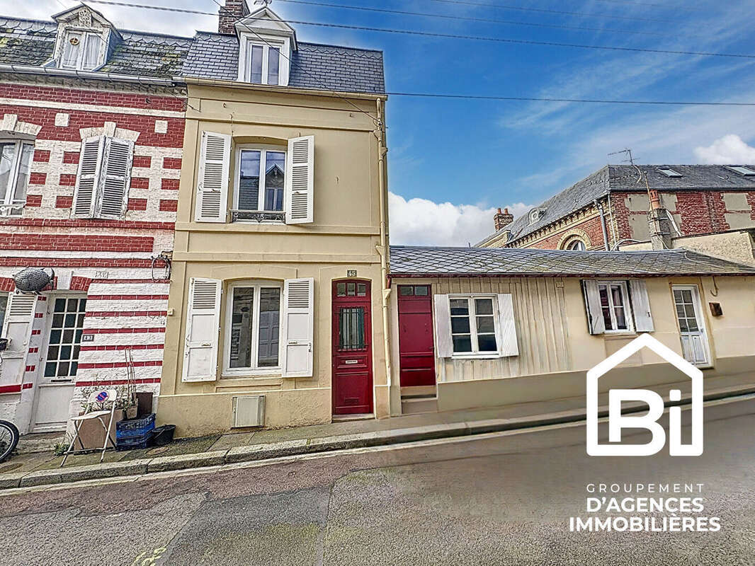 Maison à TROUVILLE-SUR-MER