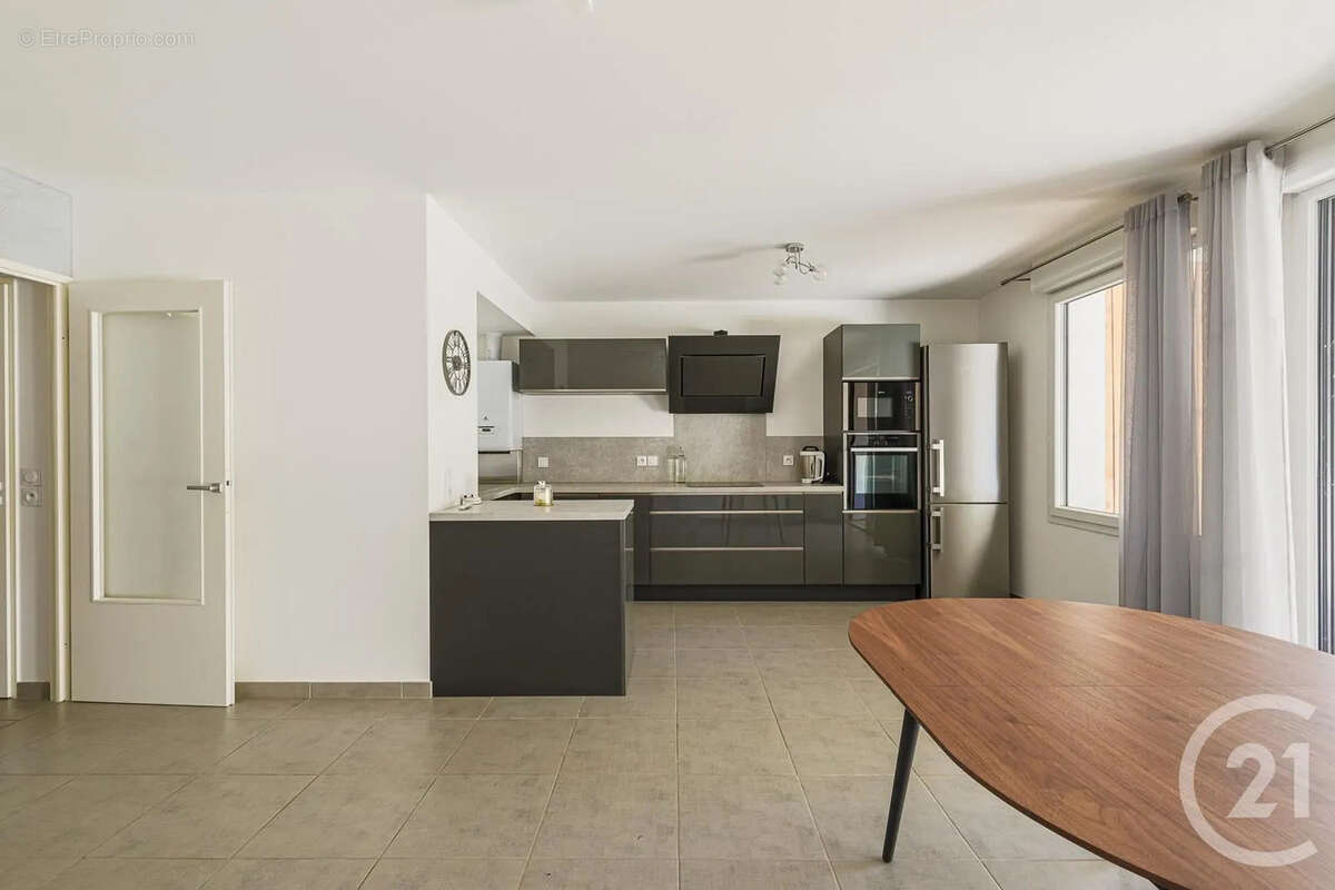Appartement à VIF