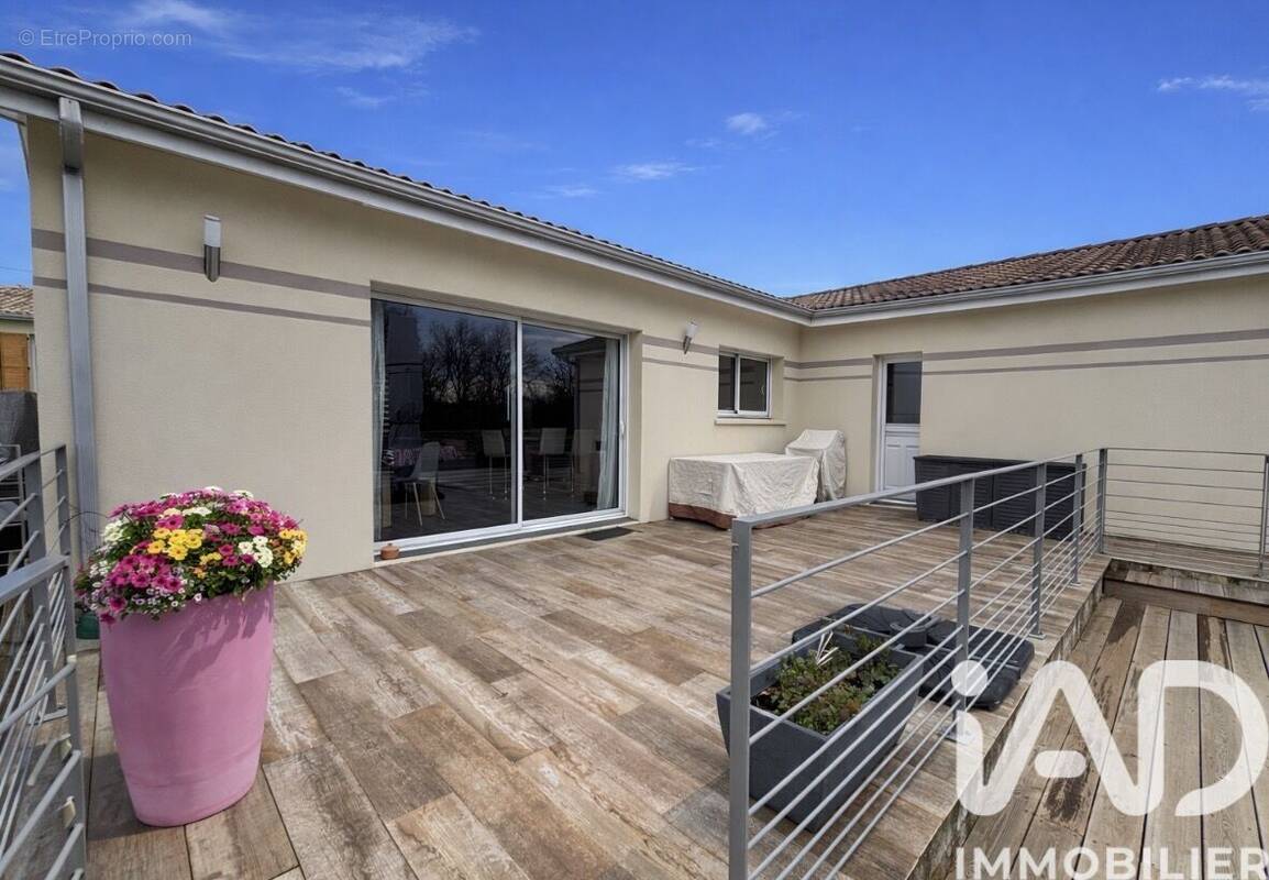 Photo 1 - Maison à SADIRAC