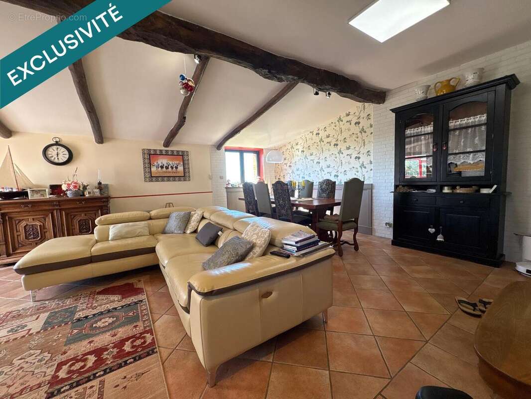 Maison 200 m² à Garganvillar  - photo 5