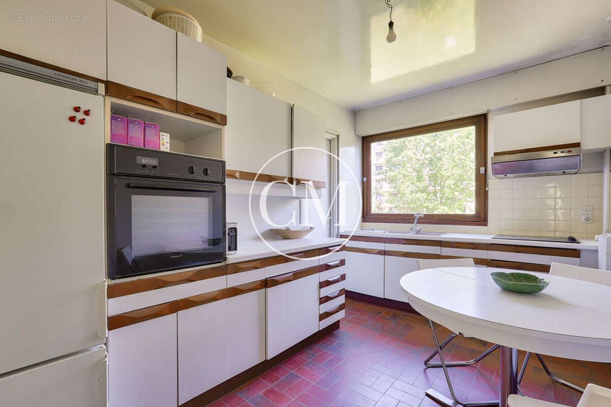 Appartement à VERSAILLES