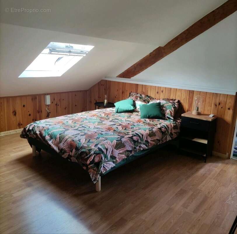 Appartement à LONGPERRIER