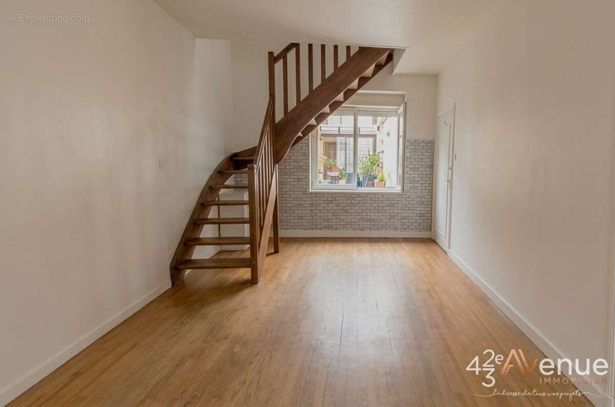 Appartement à RIVE-DE-GIER