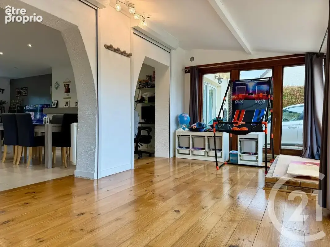 Maison 5 pièces 136 m² à vendre à Abondant (28410) - photo 2