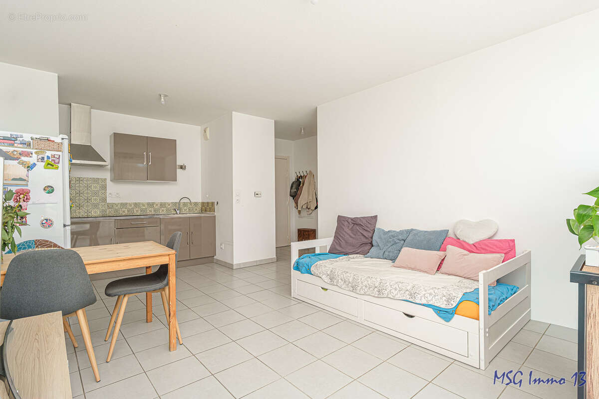 Appartement à MARSEILLE-13E