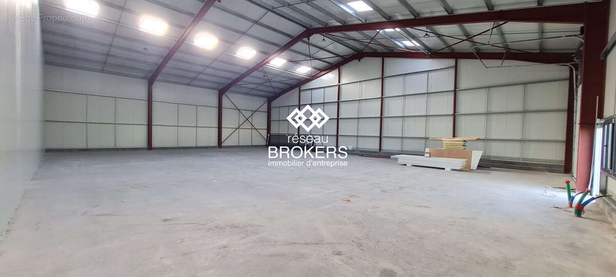 Commerce à EPAIGNES