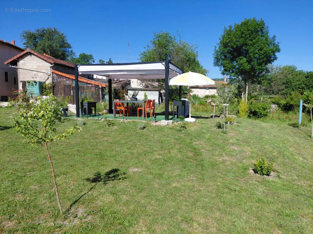 Photo 1 - Maison à ROANNE