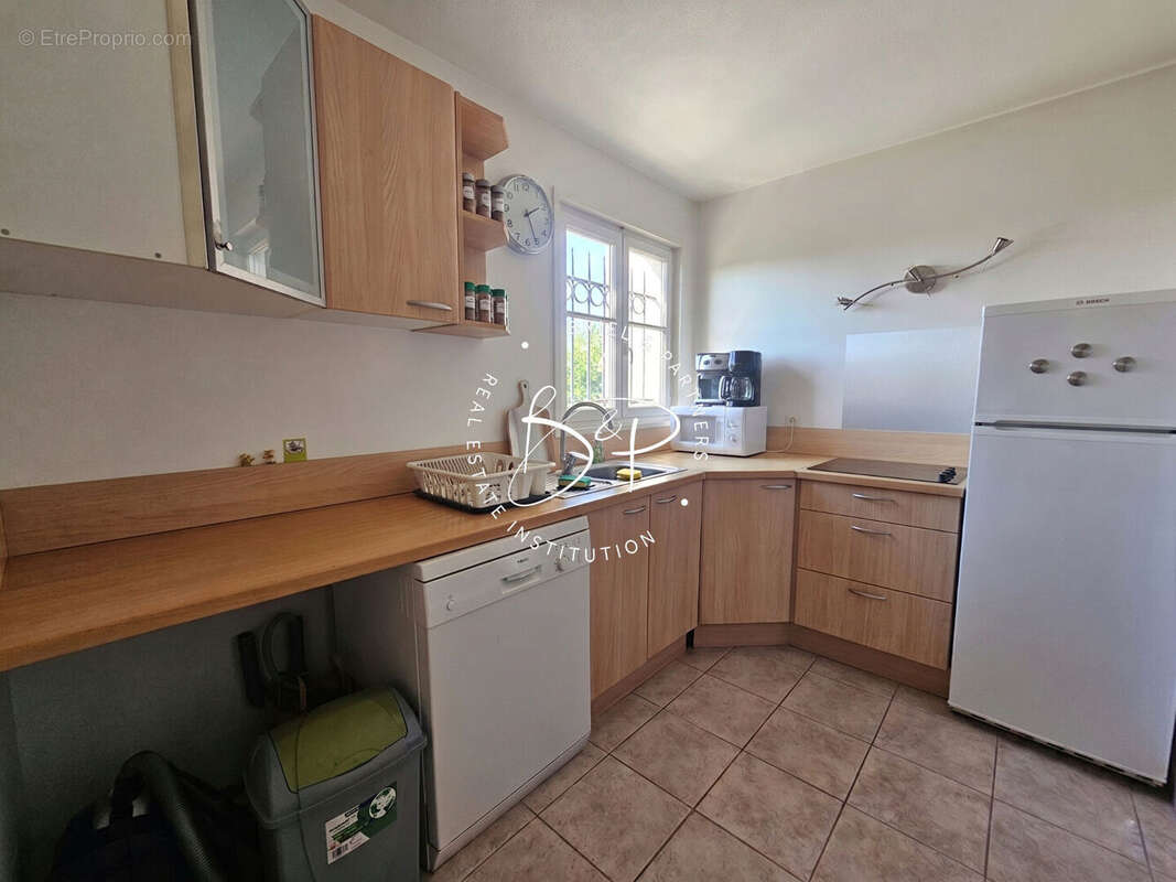 Appartement à LORGUES