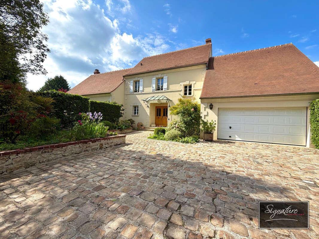 Maison à SENLIS
