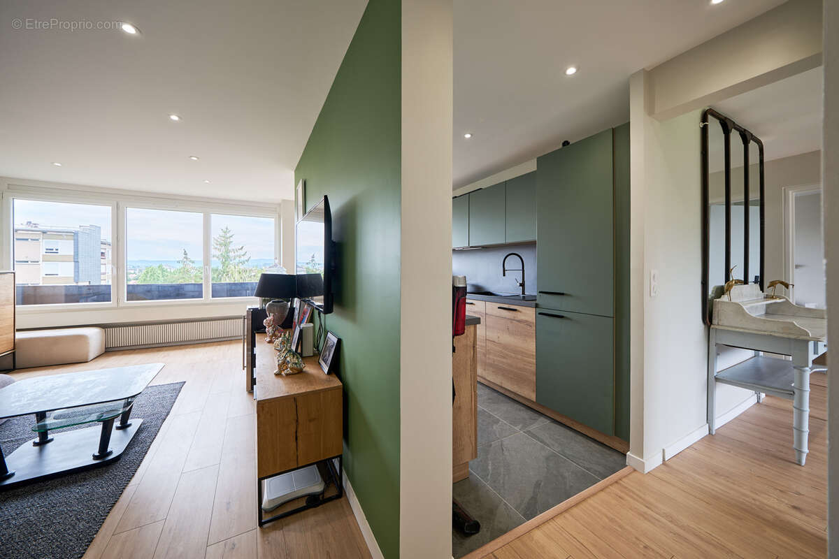 Appartement traversant lumineux avec vue panoramique - Pommaries - photo 5