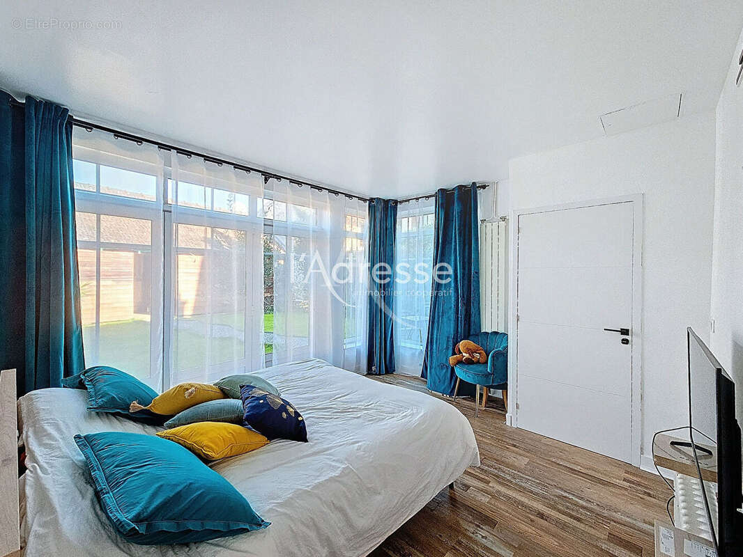 Maison à COUILLY-PONT-AUX-DAMES