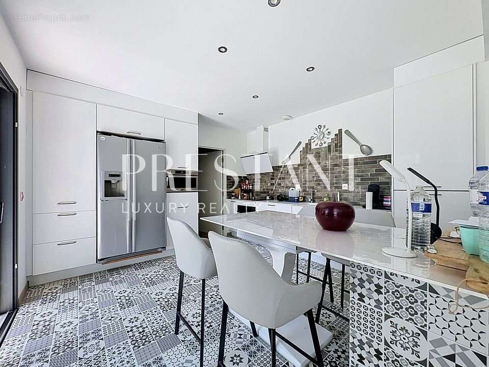 Maison 132 m² à Saint-Geours-De-Maremne  - photo 12