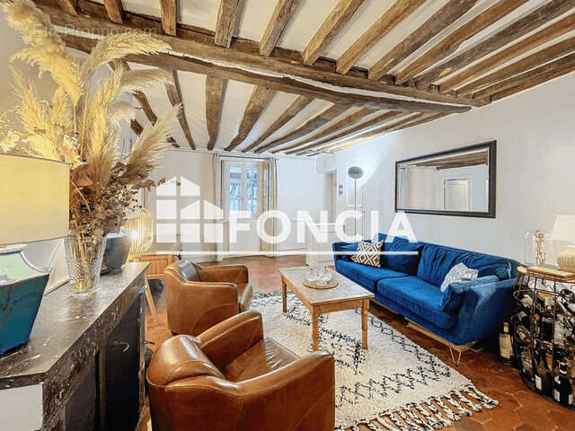 Appartement à VERSAILLES