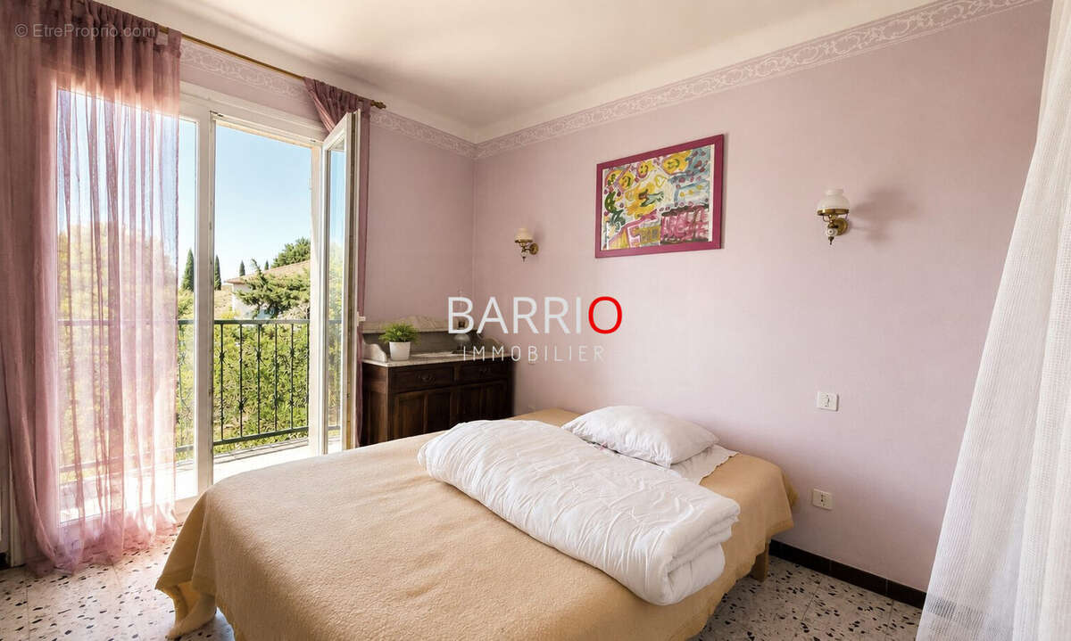 Maison 121 m² à Saint-Genis-Des-Fontaines  - photo 5