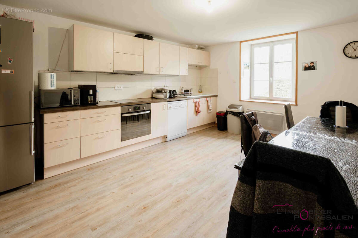 Appartement à JOUGNE