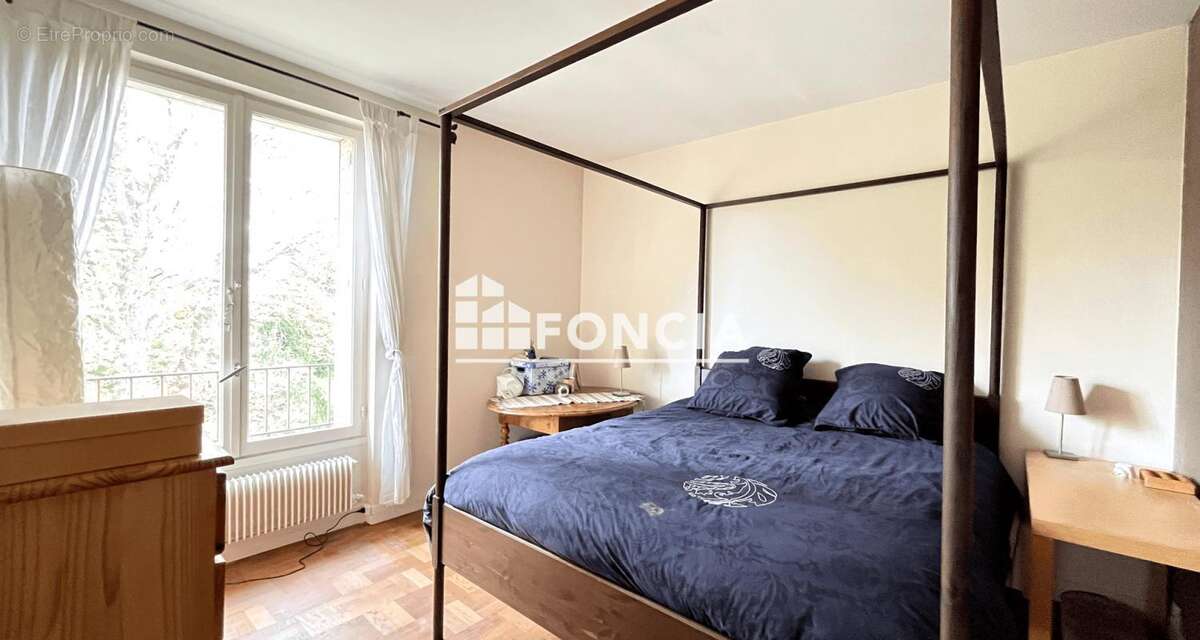 Appartement à RUEIL-MALMAISON