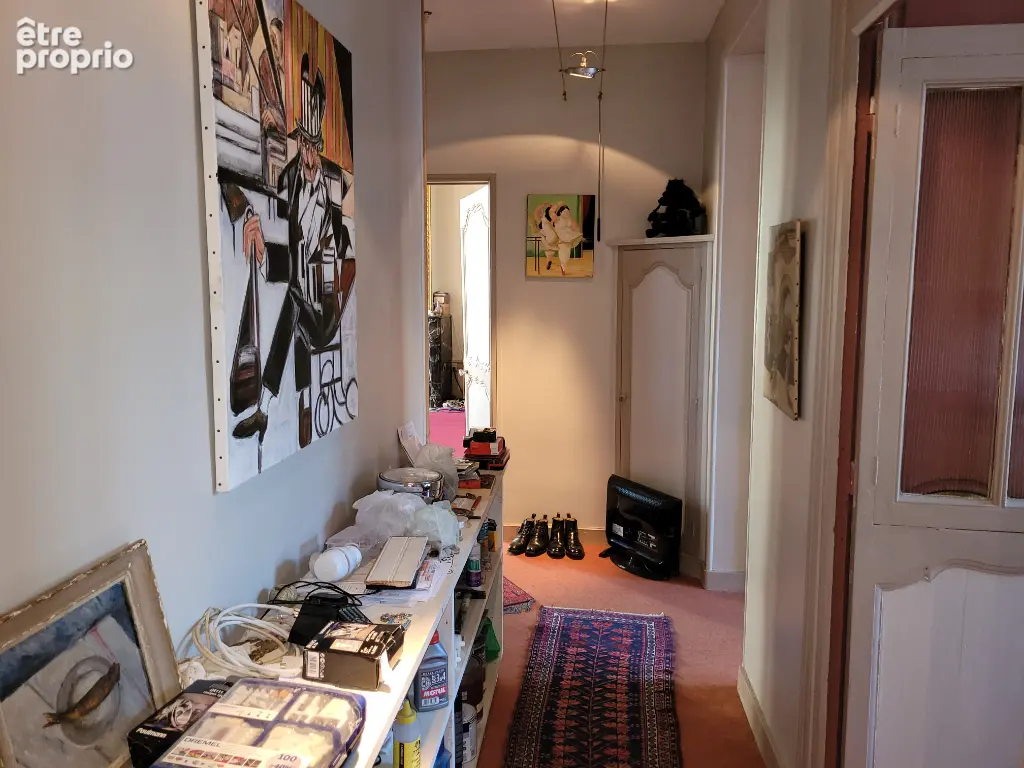 ROCHEFORT hyper  centre ville, Place COLBERT un appartement ancien de 121 m2 avec parking - photo 11