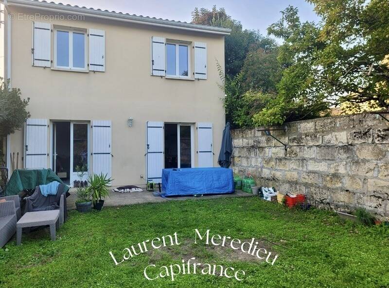 Maison à SAINT-ANDRE-DE-CUBZAC