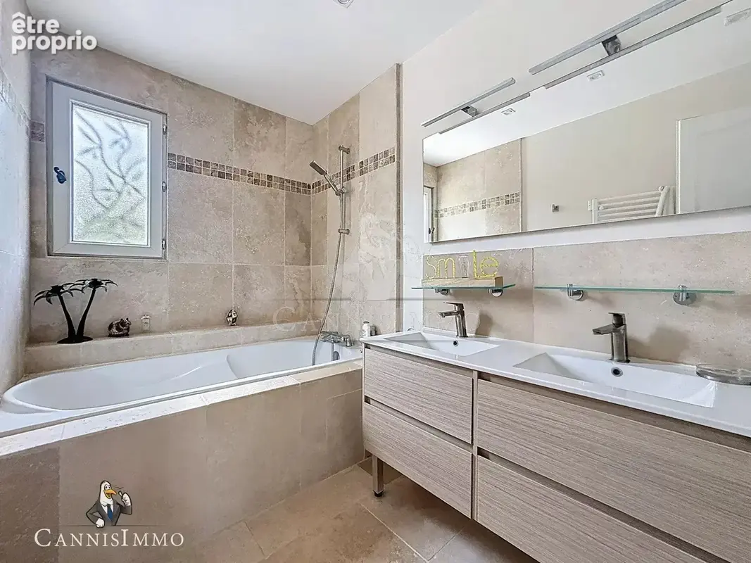Saint cezaire residentiel  propriete plain-pied 7 pieces 203m2+2500m2 terrain plat+piscine pool house expo sud - photo 6