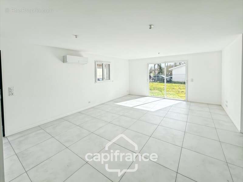 Maison à PONTENX-LES-FORGES