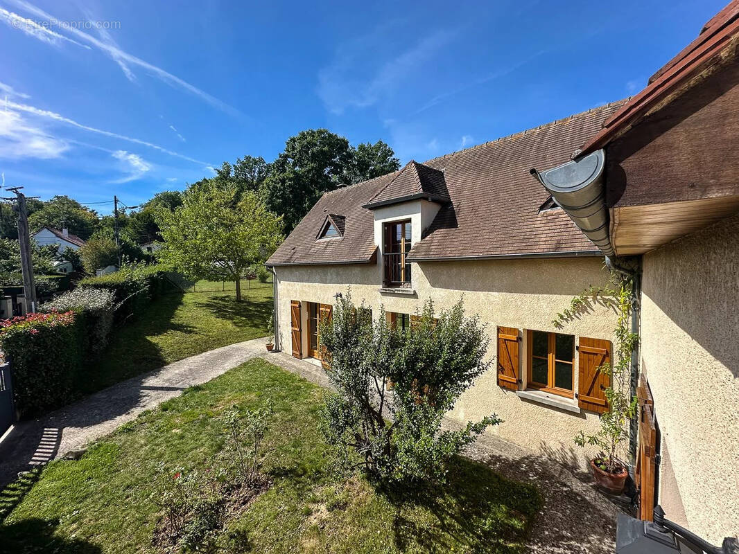 Maison à PLAISIR